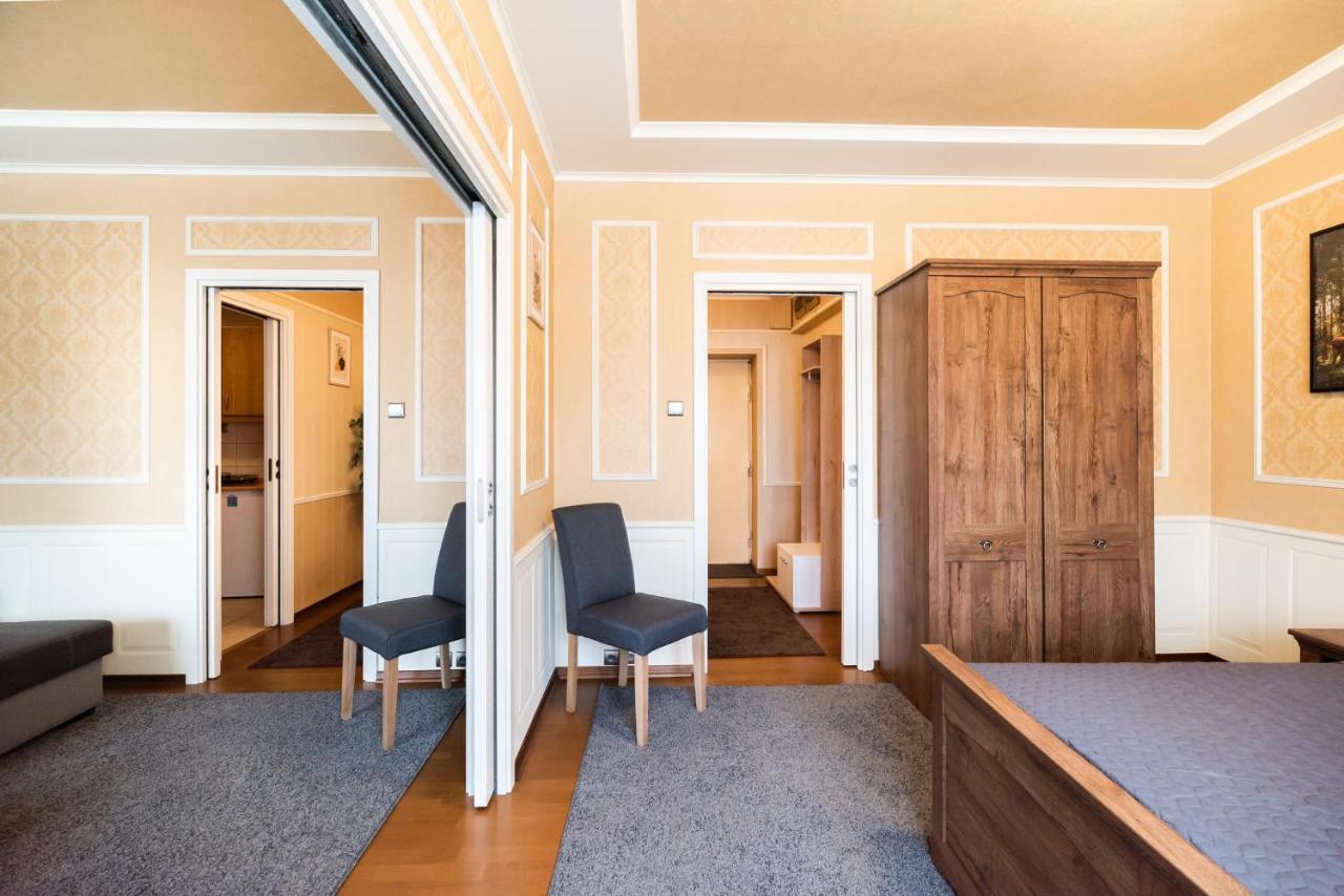 City Centre Open View Apartment ワルシャワ エクステリア 写真